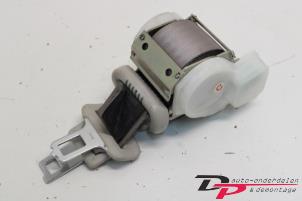 Used Rear seatbelt, centre Fiat Idea (350AX) 1.4 16V Price € 25,00 Margin scheme offered by DP Auto-onderdelen & Demontage
