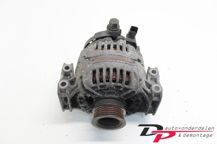 Begagnade Dynamo Opel Zafira (M75) 2.2 16V Direct Ecotec Pris € 12,00 Marginaltabell erbjuds av DP Auto-onderdelen & Demontage