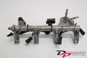 Used Fuel injector nozzle Opel Vectra C GTS 2.2 DIG 16V Price € 25,00 Margin scheme offered by DP Auto-onderdelen & Demontage