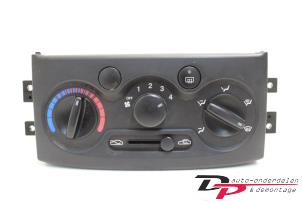 Usados Panel de control de calefacción Chevrolet Kalos (SF48) 1.4 Precio € 10,00 Norma de margen ofrecido por DP Auto-onderdelen & Demontage