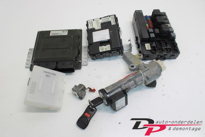 Ignition lock + computer from a Nissan Murano (Z51) 3.5 V6 24V 4x4 2003