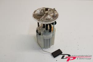 Used Electric fuel pump Opel Corsa D 1.0 Price € 8,50 Margin scheme offered by DP Auto-onderdelen & Demontage