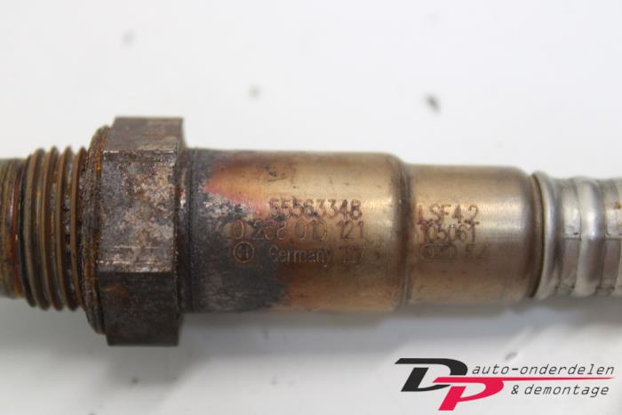 Lambda probe from a Opel Corsa D 1.4 Eco 2011