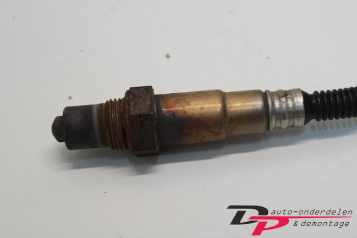 Lambda probe from a Opel Corsa D 1.4 Eco 2011