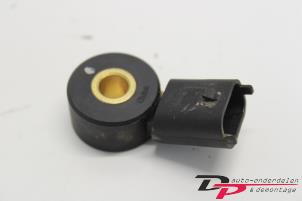 Usagé Capteur de cliquetis Opel Corsa D 1.4 Eco Prix € 9,00 Règlement à la marge proposé par DP Auto-onderdelen & Demontage