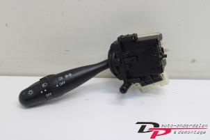 Gebrauchte Richtungsanzeiger Schalter Daihatsu Cuore (L251/271/276) 1.0 12V DVVT Preis € 5,00 Margenregelung angeboten von DP Auto-onderdelen & Demontage