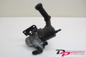 Used Power steering pump Citroen C4 Berline (LC) 1.6 16V VTi 120 Price € 65,00 Margin scheme offered by DP Auto-onderdelen & Demontage