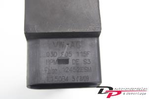 Zündspule van een Volkswagen Polo IV (9N1/2/3) 1.2 2009