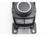 I-Drive knob from a BMW 1 serie (F20) 114d 1.6 16V 2014