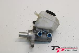 Begagnade Huvudcylinder BMW 1 serie (F20) 114d 1.6 16V Pris € 21,25 Marginaltabell erbjuds av DP Auto-onderdelen & Demontage
