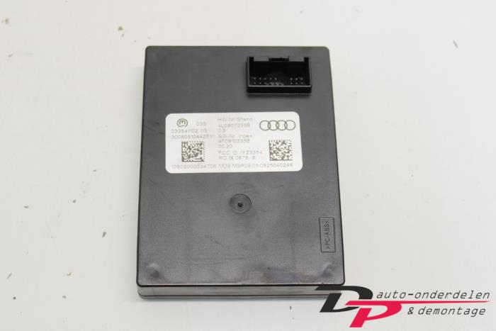 Używane Keyless Entry-Antena Audi Q7 (4LB) 3.0 TDI V6 24V Cena € 21,67 Procedura marży oferowane przez DP Auto-onderdelen & Demontage