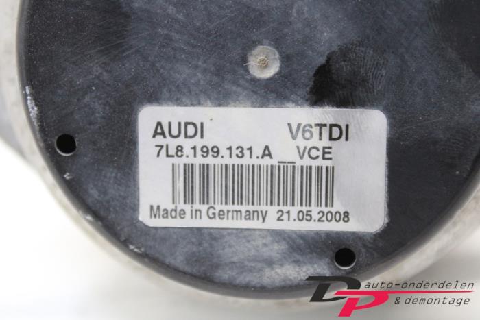 Support moteur d'un Audi Q7 (4LB) 3.0 TDI V6 24V 2008