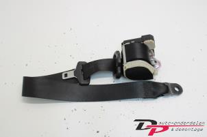 Used Front seatbelt, right Ford Focus 2 Wagon 1.8 16V Price € 12,00 Margin scheme offered by DP Auto-onderdelen & Demontage