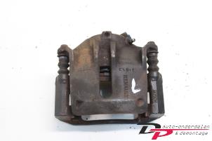 Used Front brake calliper, left Renault Scénic II (JM) 1.6 16V Price € 13,00 Margin scheme offered by DP Auto-onderdelen & Demontage