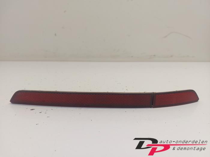 Rear bumper reflector, right Volkswagen Tiguan 2.0 TDI 16V BlueMotion