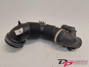 Used Air intake hose Volkswagen Tiguan (AD1) 2.0 TDI 16V BlueMotion Techn.SCR 4Motion Price € 14,00 Margin scheme offered by DP Auto-onderdelen & Demontage