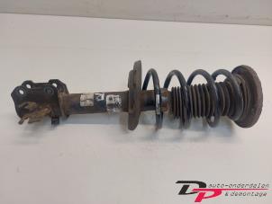Used Front shock absorber rod, right Opel Vectra C GTS 2.2 DTI 16V Price € 23,00 Margin scheme offered by DP Auto-onderdelen & Demontage