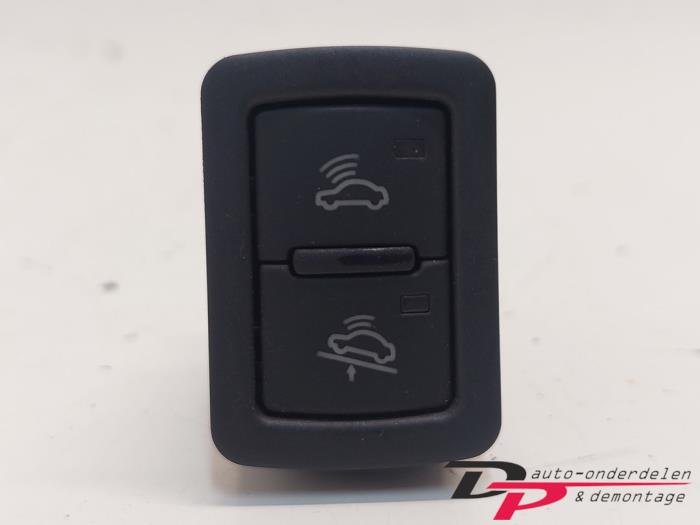 Usados Interruptor Audi TT Roadster (8J9) 2.0 TFSI 16V Precio € 5,95 Norma de margen ofrecido por DP Auto-onderdelen & Demontage