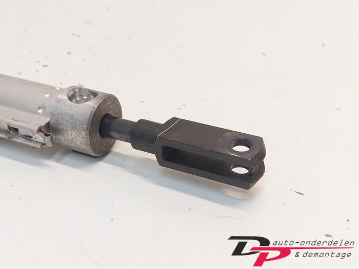 Cabrioverdeck Zylinder Mitsubishi Colt CZC 1.5 16V - MN301632