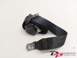 Used Rear seatbelt, right Mitsubishi Colt CZC 1.5 16V Price € 14,00 Margin scheme offered by DP Auto-onderdelen & Demontage