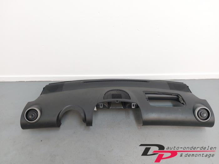 Używane Panel Toyota Aygo (B10) 1.0 12V VVT-i Cena € 25,50 Procedura marży oferowane przez DP Auto-onderdelen & Demontage