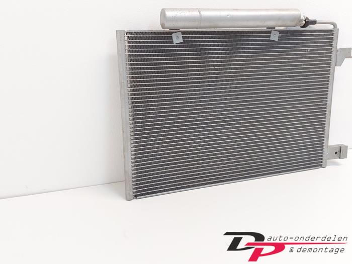 Air conditioning radiator from a Mercedes-Benz B (W245,242) 1.7 B-170 16V 2006