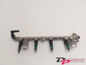 Used Fuel injector nozzle Ford Focus 2 Wagon 1.4 16V Price € 24,00 Margin scheme offered by DP Auto-onderdelen & Demontage