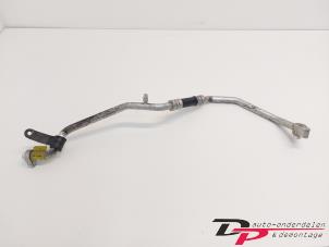 Używane Przewód klimatyzacji Opel Antara (LA6) 3.2 V6 24V 4x4 Cena € 25,00 Procedura marży oferowane przez DP Auto-onderdelen & Demontage