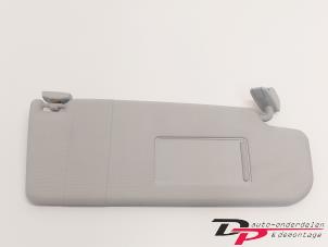 Gebrauchte Sonnenblende Skoda Octavia Combi (1Z5) 1.4 TSI 16V Preis € 10,00 Margenregelung angeboten von DP Auto-onderdelen & Demontage