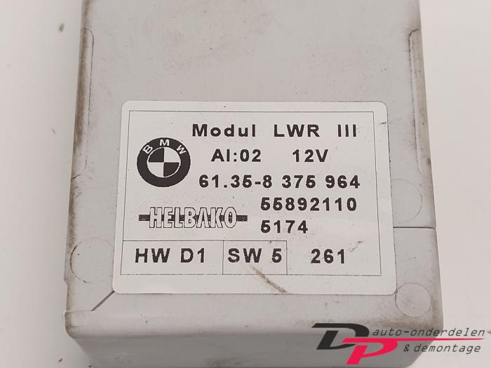 Steuergerät Beleuchtung van een BMW X5 (E53) 3.0 24V 2001