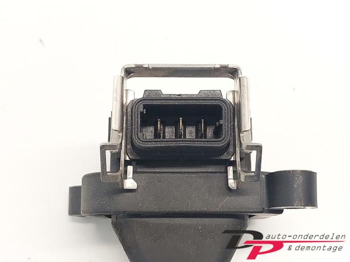 Ignition coil from a BMW X5 (E53) 3.0 24V 2001
