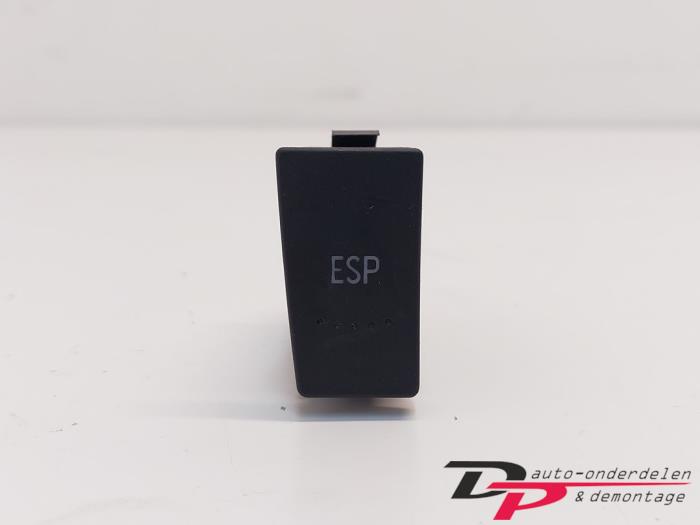 Usados Interruptor ESP Volkswagen Sharan (7M8/M9/M6) 2.8 V6 24V Precio € 5,95 Norma de margen ofrecido por DP Auto-onderdelen & Demontage
