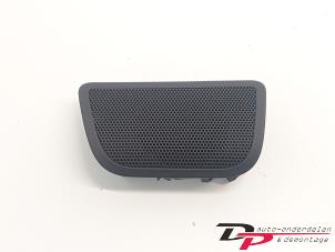 Used Speaker Audi A4 Avant Quattro (B6) 3.0 V6 30V Price € 10,00 Margin scheme offered by DP Auto-onderdelen & Demontage