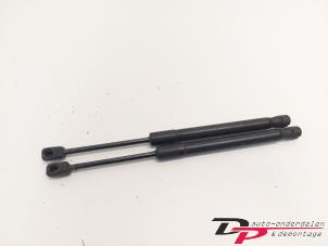 Used Set of tailgate gas struts Audi TT Roadster (8J9) 2.0 TFSI 16V Price € 20,00 Margin scheme offered by DP Auto-onderdelen & Demontage