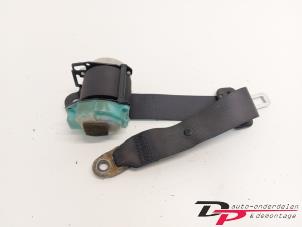 Used Rear seatbelt, right Mazda 6 Sportbreak (GY19/89) 2.0 CiDT HP 16V Price € 20,00 Margin scheme offered by DP Auto-onderdelen & Demontage