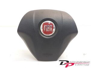 Usados Airbag izquierda (volante) Fiat Punto Evo (199) 1.3 JTD Multijet 85 16V Euro 5 Precio € 28,00 Norma de margen ofrecido por DP Auto-onderdelen & Demontage