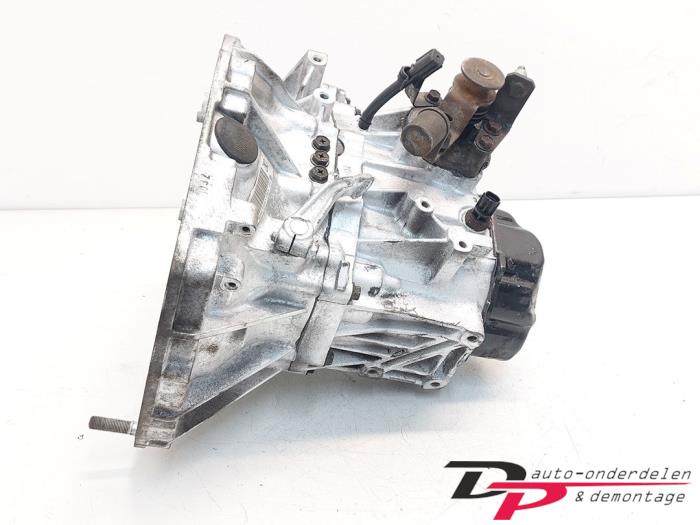 Gearbox Suzuki Swift 1.3 VVT 16V ZN3ZN3 M13A ZN3