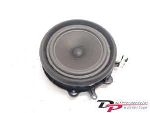 Used Speaker Audi A4 Avant (B7) 1.9 TDI Price € 9,00 Margin scheme offered by DP Auto-onderdelen & Demontage
