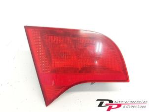 Used Taillight, left Audi A4 Avant (B7) 1.9 TDI Price € 13,00 Margin scheme offered by DP Auto-onderdelen & Demontage