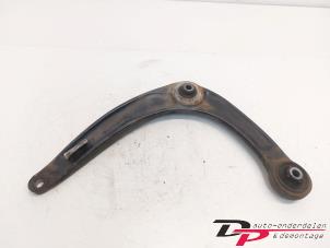 Used Front wishbone, left Peugeot 5008 I (0A/0E) 1.6 THP 16V Price € 14,00 Margin scheme offered by DP Auto-onderdelen & Demontage