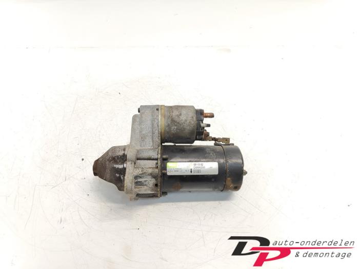 Starter from a Opel Astra H (L48) 1.4 16V Twinport 2004