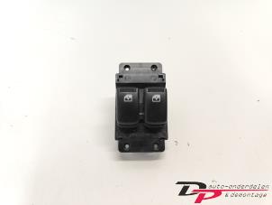 Begagnade Brytare, eldrivna fönster Hyundai i10 (F5) 1.1i 12V Pris € 14,00 Marginaltabell erbjuds av DP Auto-onderdelen & Demontage