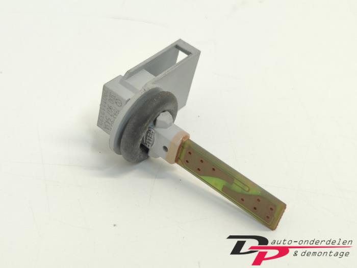 Volkswagen Touran (1T3) 1.4 16V TSI 140 Interior temperature sensors stock