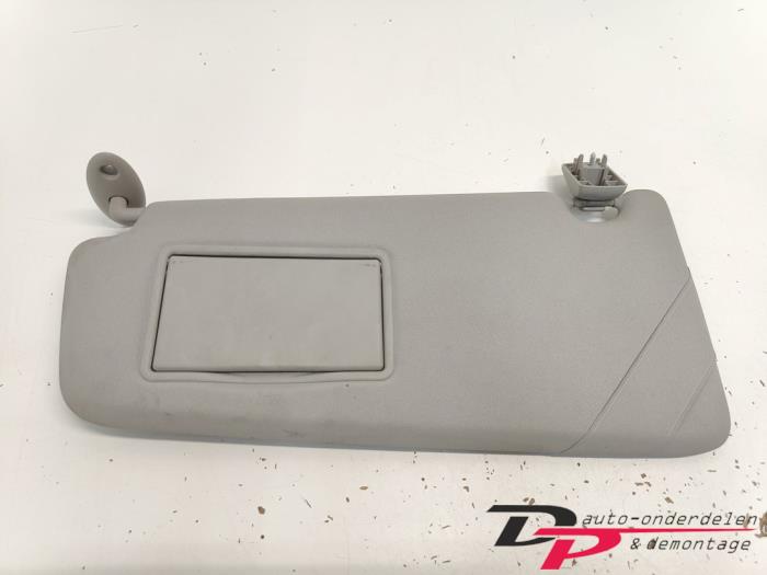 Sun visor from a Ford S-Max (GBW) 2.0 TDCi 16V 140 2009