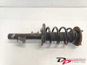 Used Front shock absorber rod, right Ford S-Max (GBW) 2.0 TDCi 16V 140 Price € 34,00 Margin scheme offered by DP Auto-onderdelen & Demontage