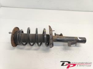 Used Front shock absorber rod, left Ford S-Max (GBW) 2.0 TDCi 16V 140 Price € 34,00 Margin scheme offered by DP Auto-onderdelen & Demontage