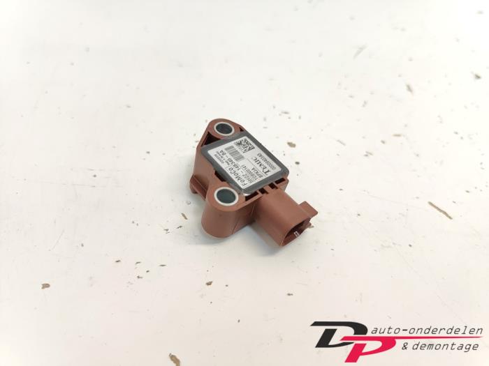 Airbag deployment crash sensor