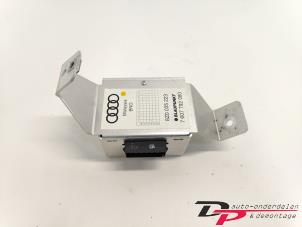 Gebrauchte Radioverstärker Audi A2 (8Z0) 1.4 16V Preis € 18,00 Margenregelung angeboten von DP Auto-onderdelen & Demontage