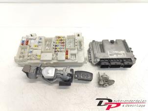 Used Ignition lock + computer Ford C-Max (DM2) 1.6 TDCi 16V 109 Price € 80,00 Margin scheme offered by DP Auto-onderdelen & Demontage