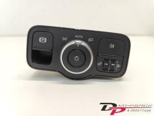 Used Light switch Mercedes Sprinter 3,5t (907.6/910.6) 316 CDI 2.1 D RWD Price € 50,00 Margin scheme offered by DP Auto-onderdelen & Demontage